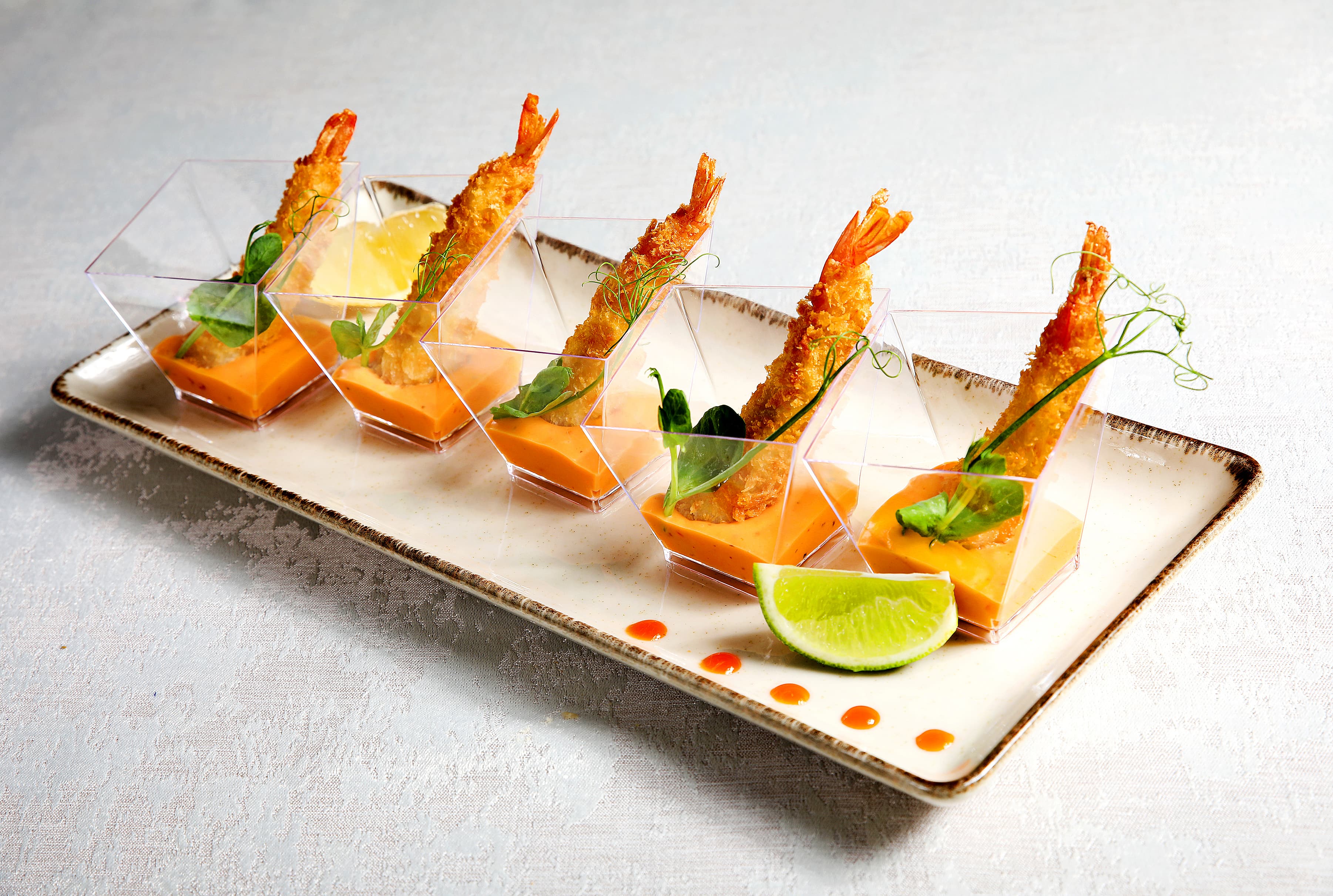 Креветка в манговому соусі