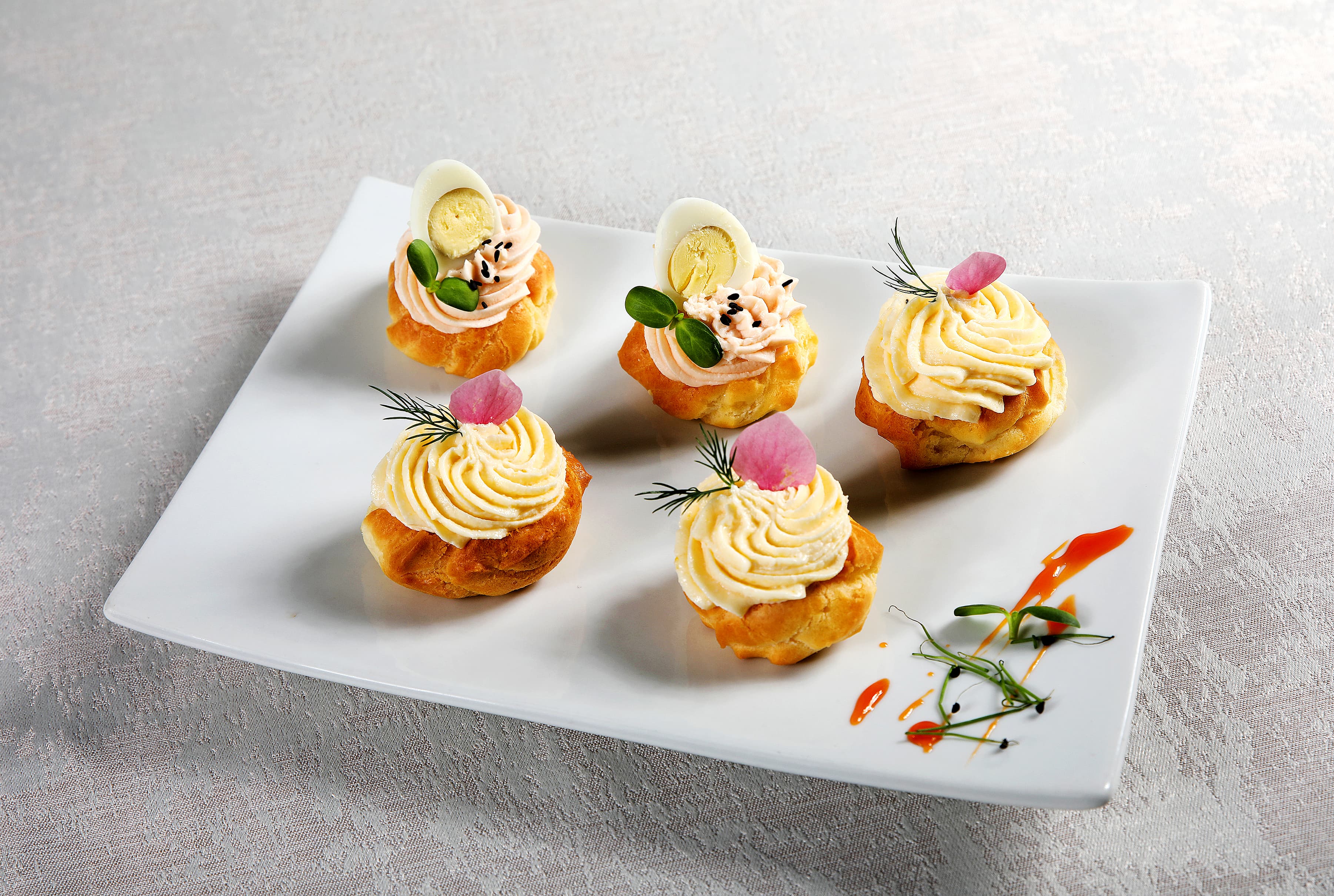 Профітролі із закускою