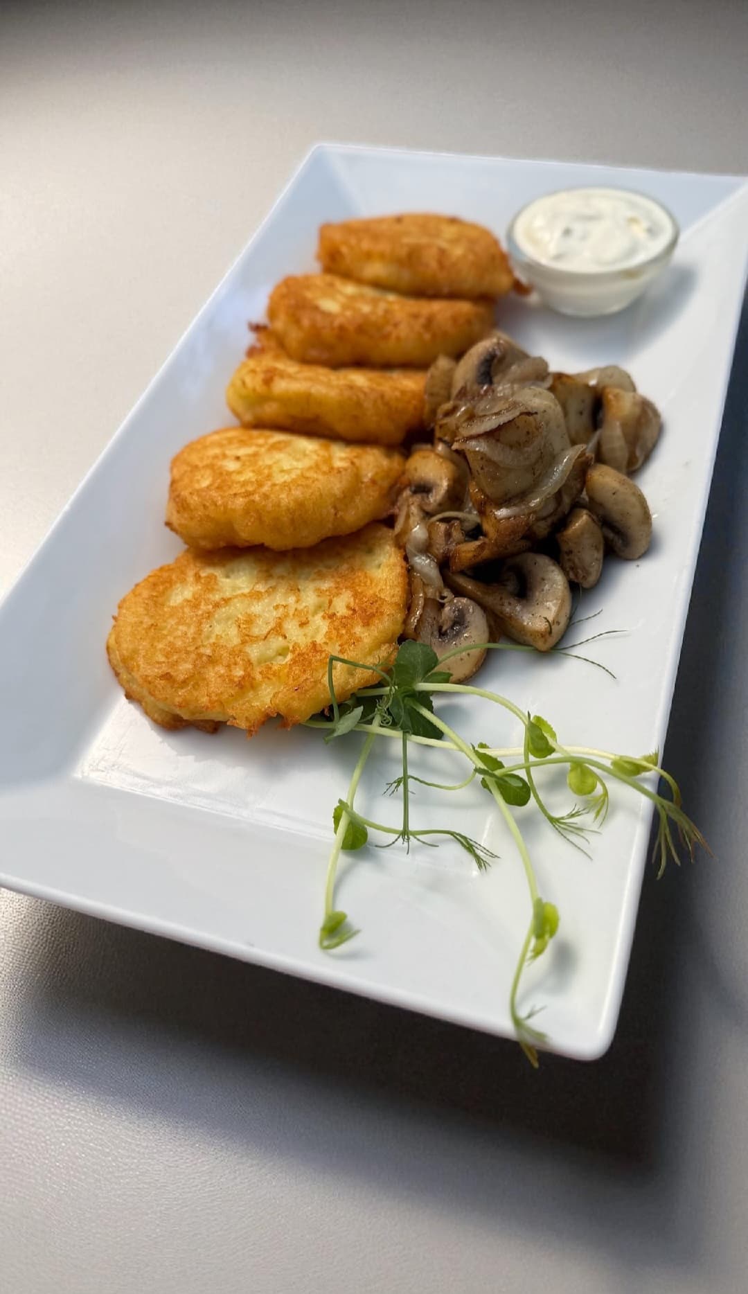 Деруни з грибами