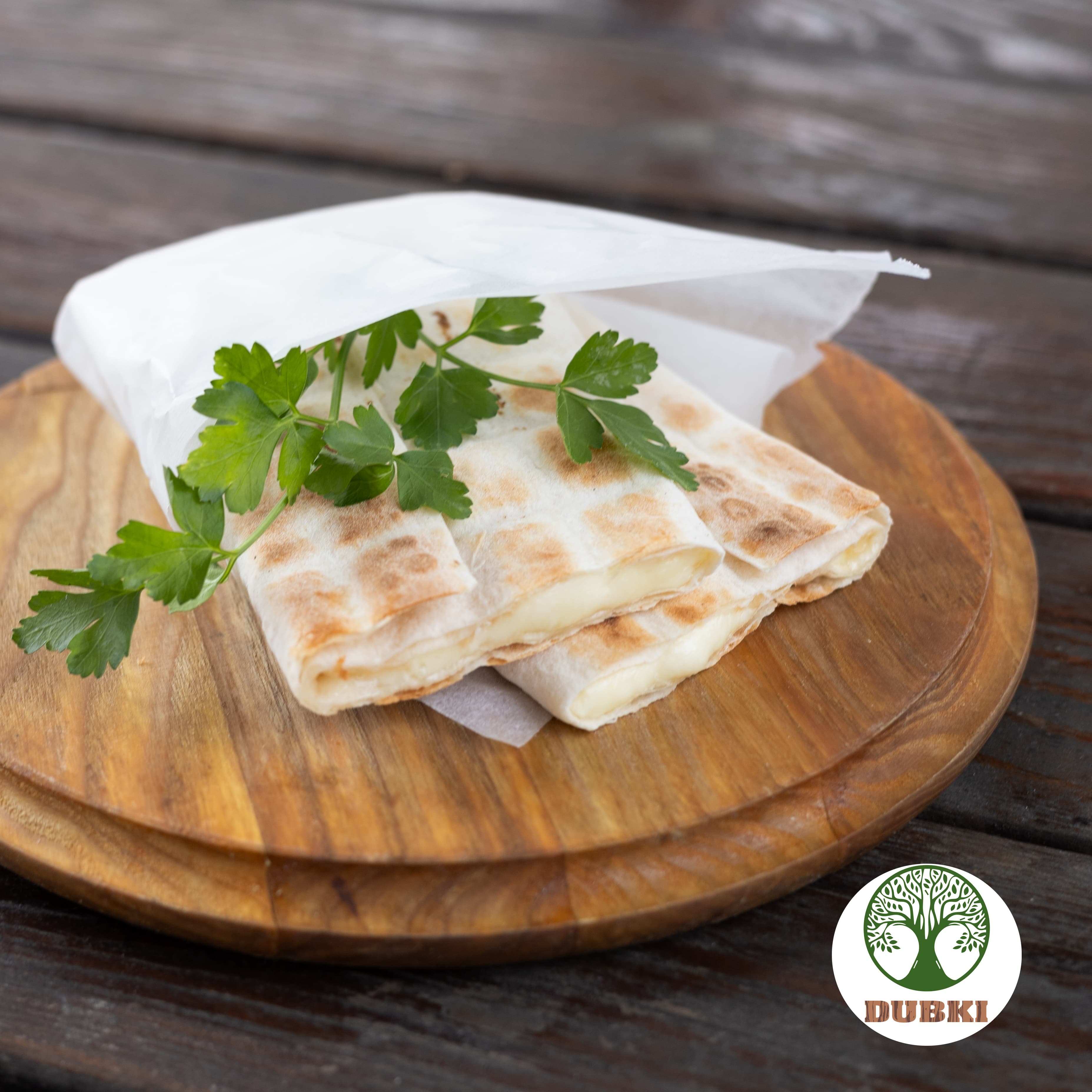 Лаваш із сиром моцарелла